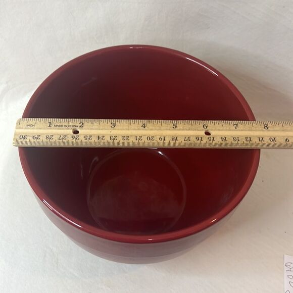 Celebrating Home Mixing Bowl 8 Cups 7 3/4 In Round 5 1/4 Tall Burgundy Red Serve - Picture 5 of 6